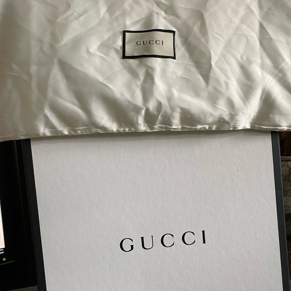 Sold! - Picture 7 of 8